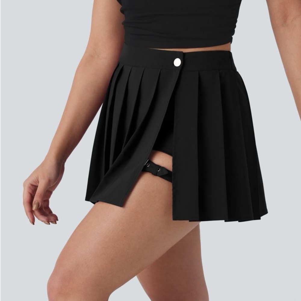 HALARA Black Mini Pleated Skirt